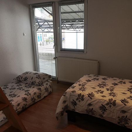 Apartman Sana Lux Apartment Sanski Most Екстериор снимка