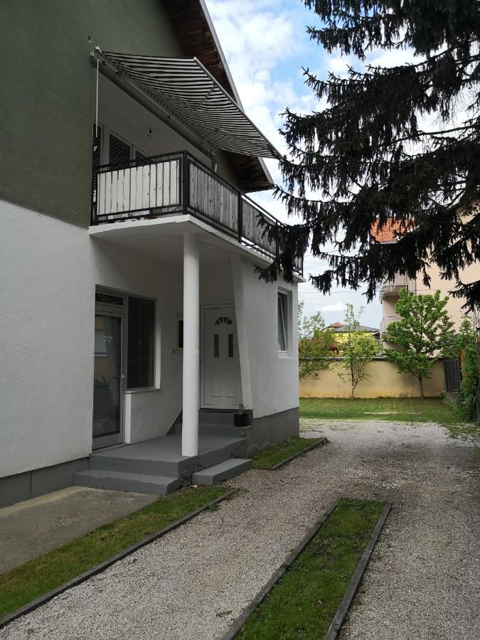 Apartman Sana Lux Apartment Sanski Most Екстериор снимка