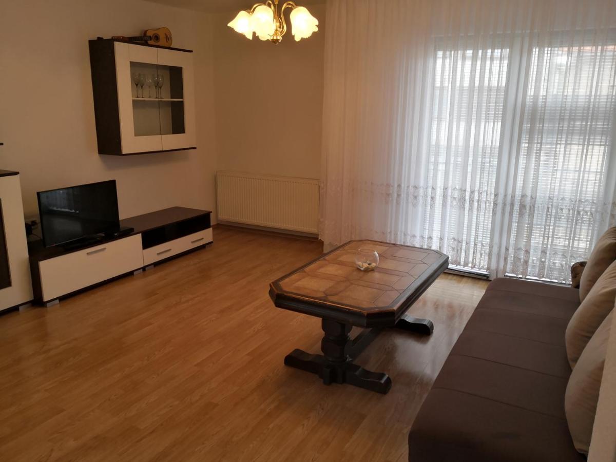 Apartman Sana Lux Apartment Sanski Most Екстериор снимка