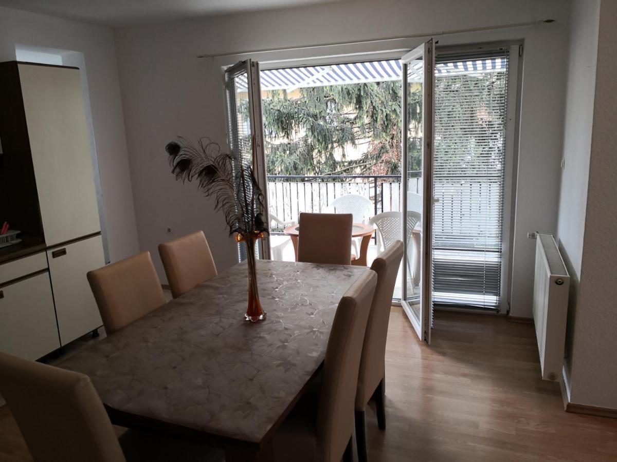 Apartman Sana Lux Apartment Sanski Most Екстериор снимка